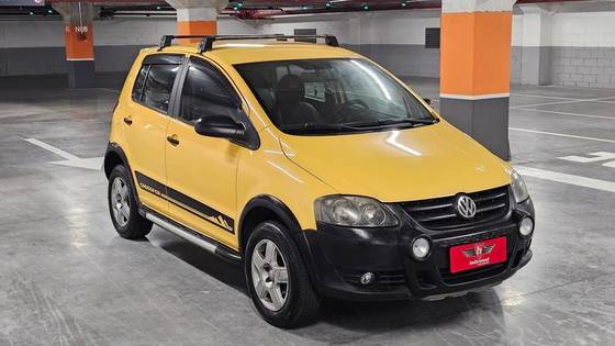 VOLKSWAGEN CROSSFOX 1.6 MI FLEX 8V 4P MANUAL